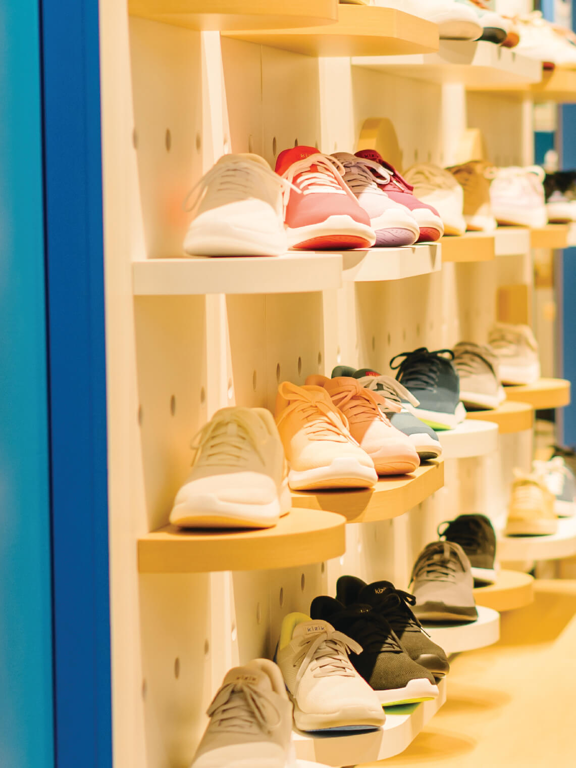 What are the most comfortable shoes for retail workers?